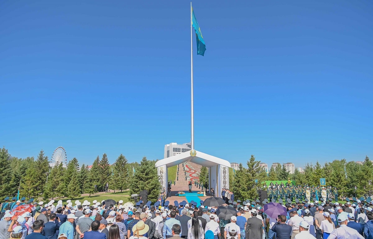 Небесно-голубой Флаг, Герб и Гимн священны для всего нашего народа - Токаев
