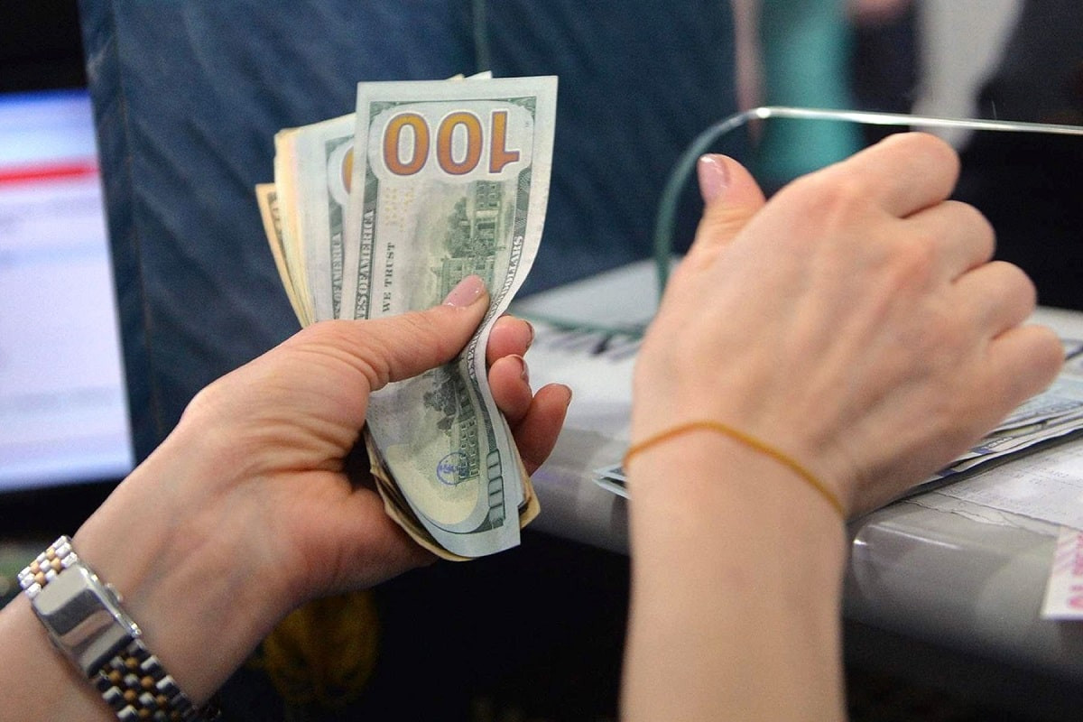 Курс доллара в обменниках Алматы 7 июня 2023 