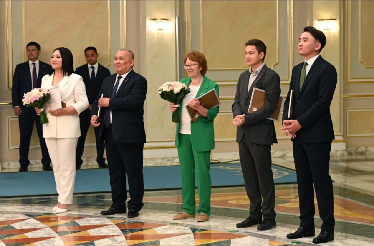 Касым-Жомарт Токаев поздравил журналистов с профессиональным праздником