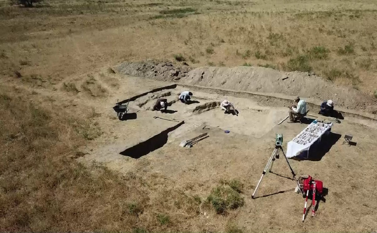Археологические находки: в Жамбылской области ученые обнаружили средневековый караван-сарай
