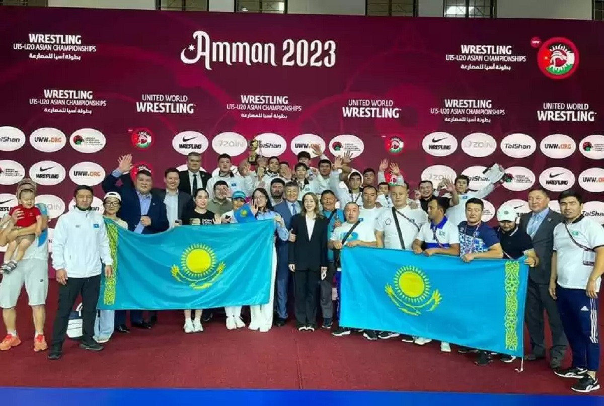 Азия чемпионатында қазақстандық балуандар 8 медаль алды
