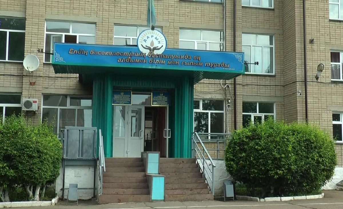 Школьный учитель в Петропавловске проводил нелегальные религиозные собрания