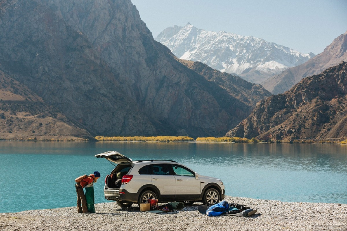 На юг на машине 2023. Путешествие на Памир. Автомобильный туризм. Путешествие на автомобиле. Автомобили туризм в горах.