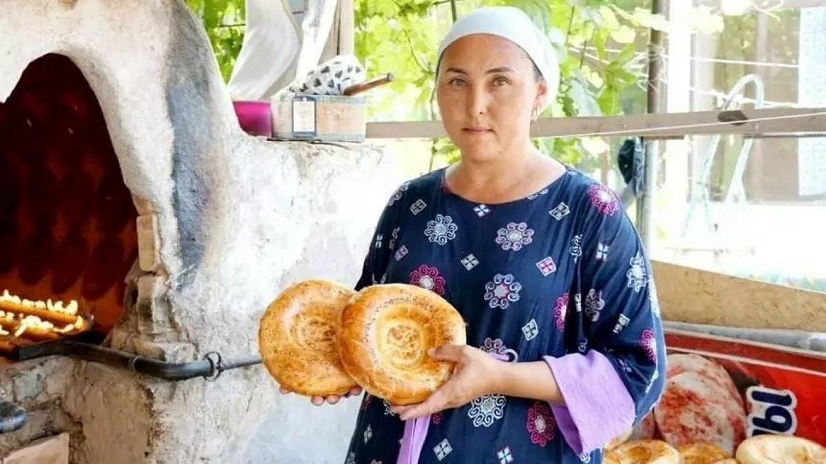 Миллионы на глине: жители Туркестана рассказали о семейном бизнесе