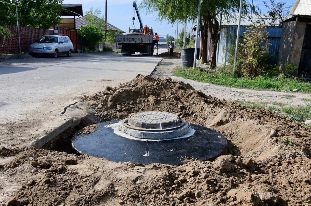 Водопроводные сети и канализация появятся в двух микрорайонах Алматы