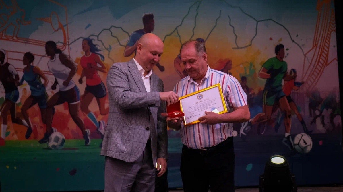 В Алматы наградили заслуженных деятелей спорта
