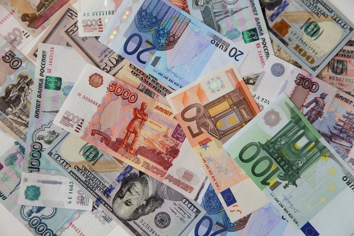 Курс доллара, евро и рубля в обменниках Алматы 29 августа 2023 