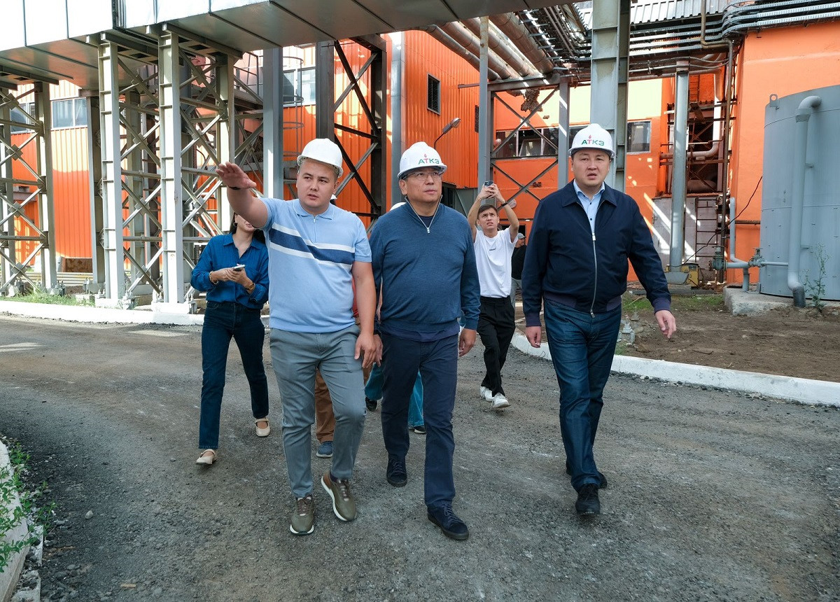 Ерболат Досаев проверил готовность энергетической инфраструктуры Алматы к отопительному сезону