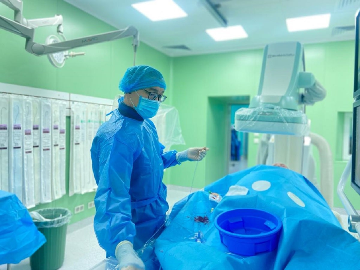 За три минуты рентгенхирурги из Алматы предотвратили пациентке обширный инфаркт миокарда