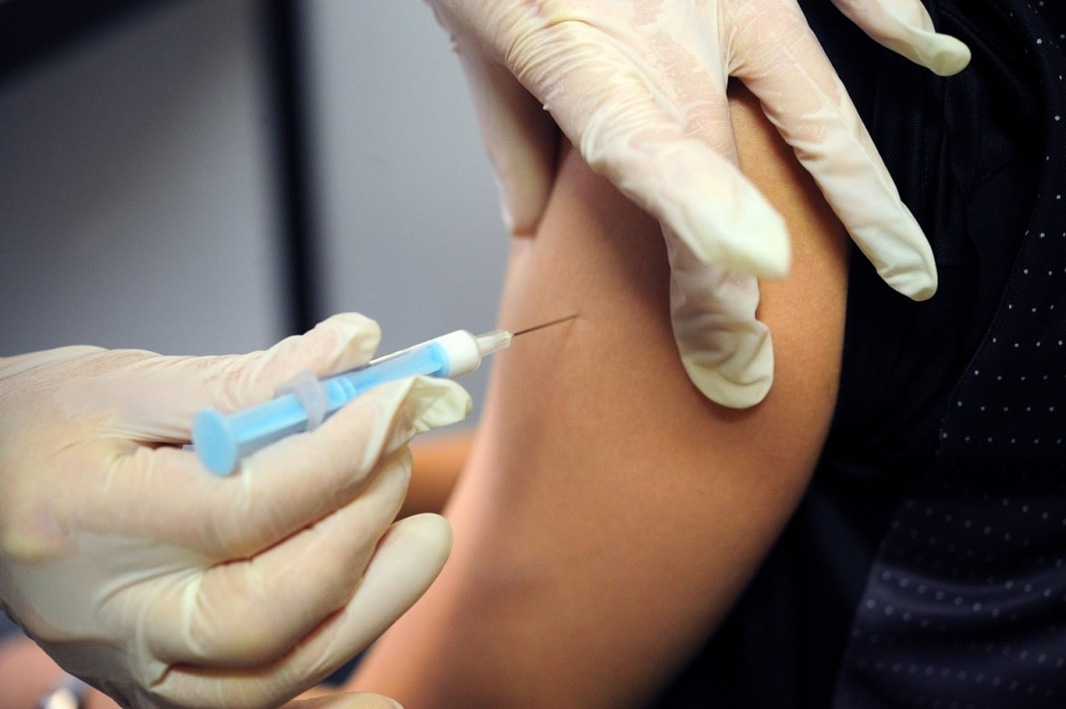 Вакцинация от гриппа началась в Алматы