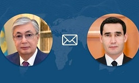 Қасым-Жомарт Тоқаев Түрікменстан Президентін Тәуелсіздік күнімен құттықтады