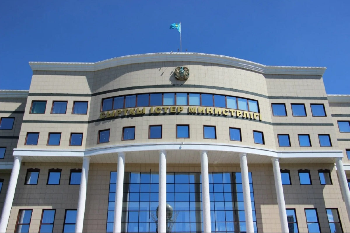 Информация о погибших, пострадавших или взятых в заложники казахстанцах не поступала – МИД РК