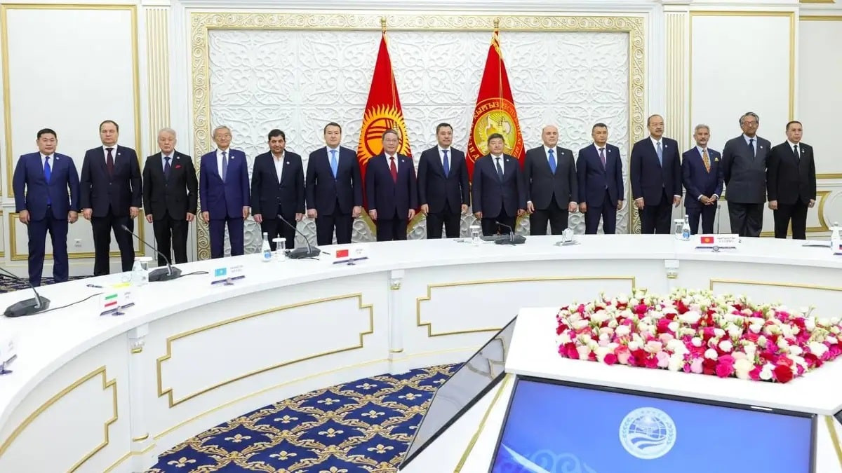 Қырғызстан президенті ШЫҰ елдері үкімет басшыларымен кездесті