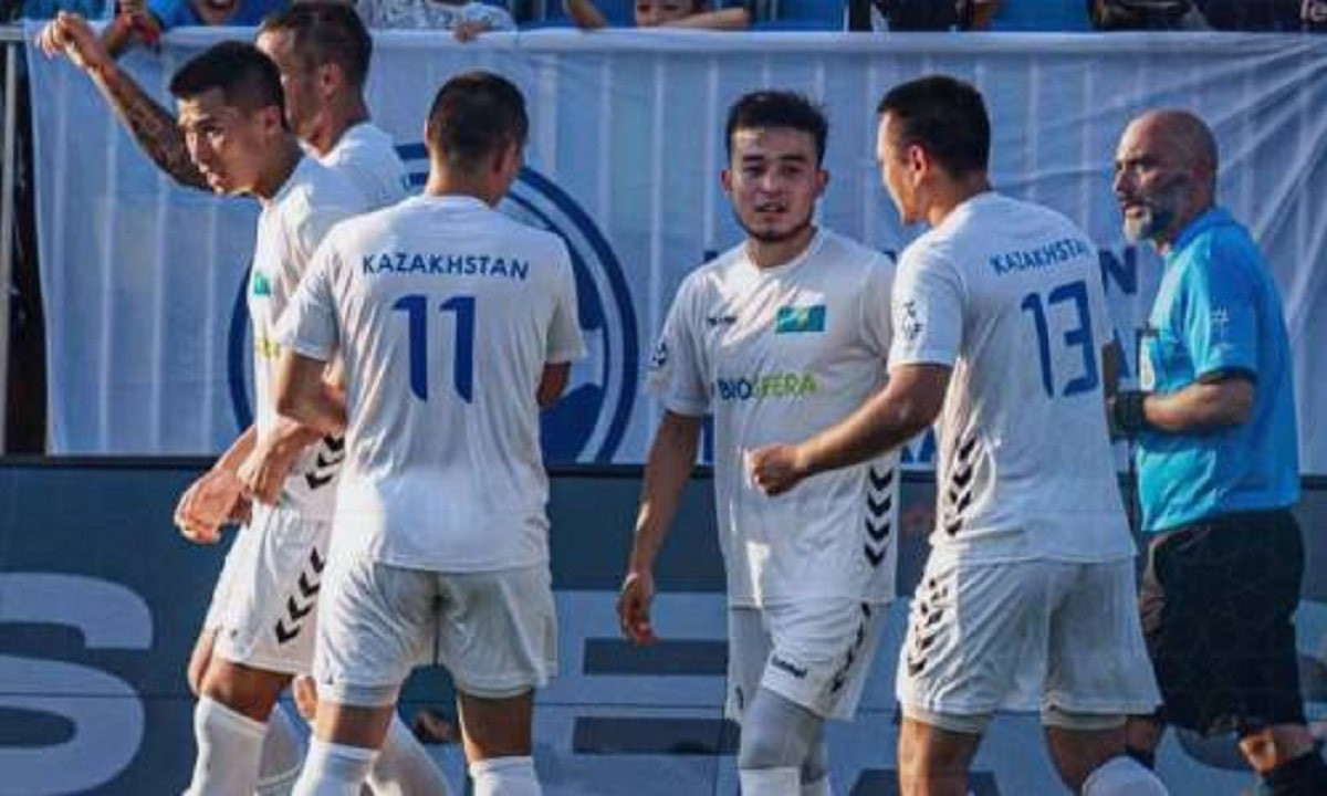 Гол-красавец: Казахстан вышел в четвертьфинал ЧМ-2023 по мини-футболу
