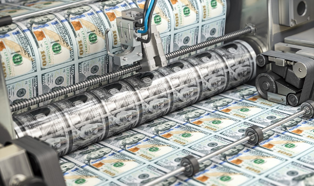 Зона турбулентности: что происходит с долларом в Казахстане