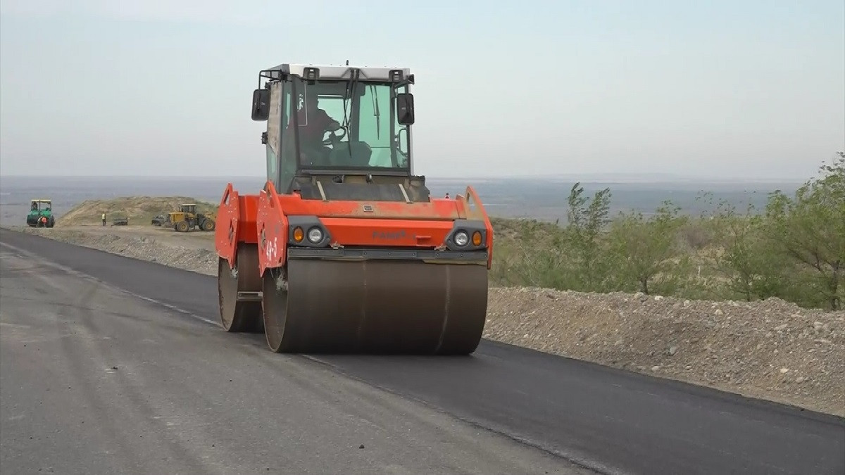 Алихан Смаилов раскритиковал качество казахстанских автодорог