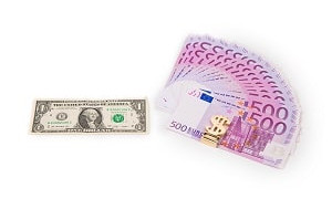 Курс доллара, евро и рубля в обменниках Алматы 4 декабря 2023 