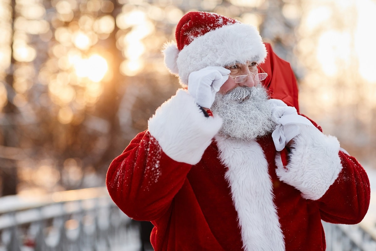 Почему даже подростки верят в Деда Мороза - комментарий психолога