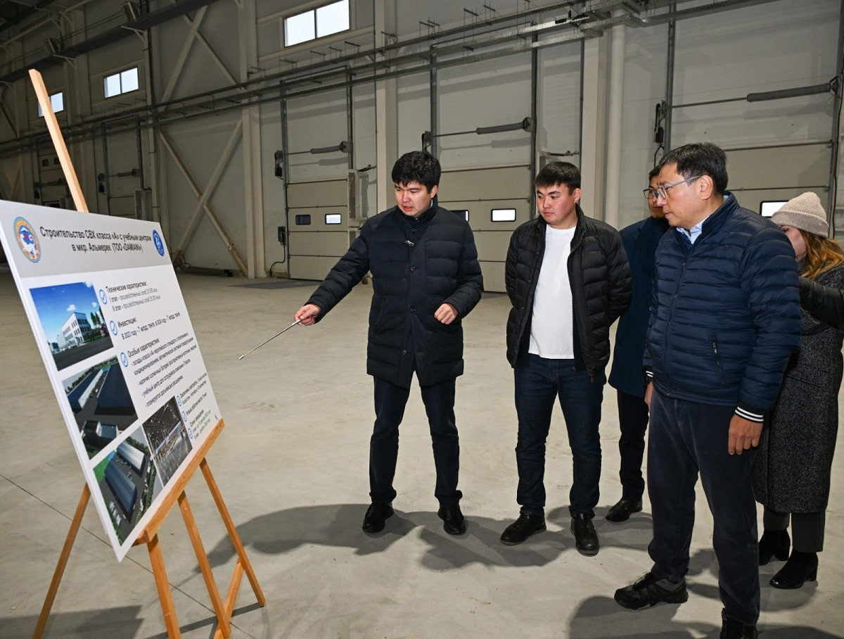 В Алматы завершается строительство самого крупного склада временного хранения
