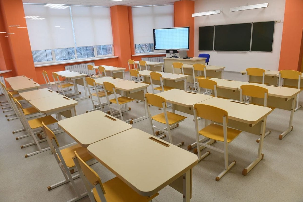 Какие школы капитально отремонтировали и расширили в 2023 году в Медеуском районе