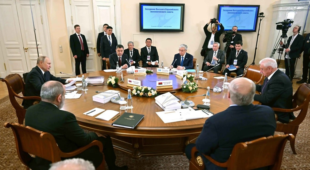 Касым-Жомарт Токаев принял участие в заседании ВЕЭС 