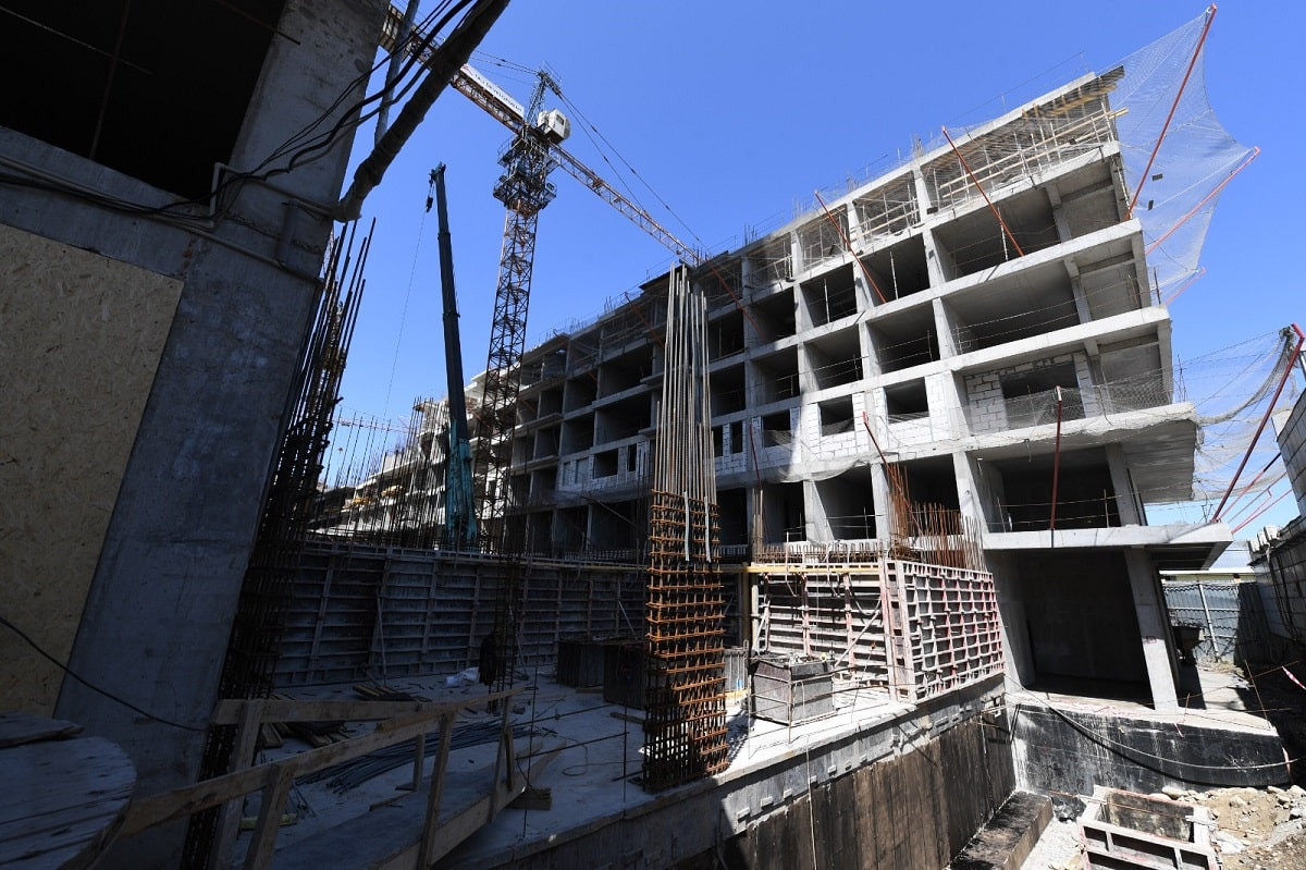 В Алматы за год проведены 1074 внеплановые проверки строительных объектов