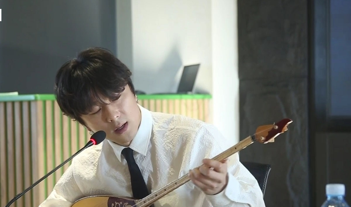 Музыка без границ: южнокорейский исполнитель поет песни на казахском языке