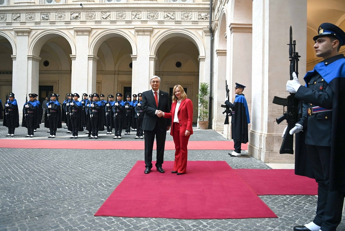 Президент Казахстана провел переговоры с Председателем Совета Министров Италии 