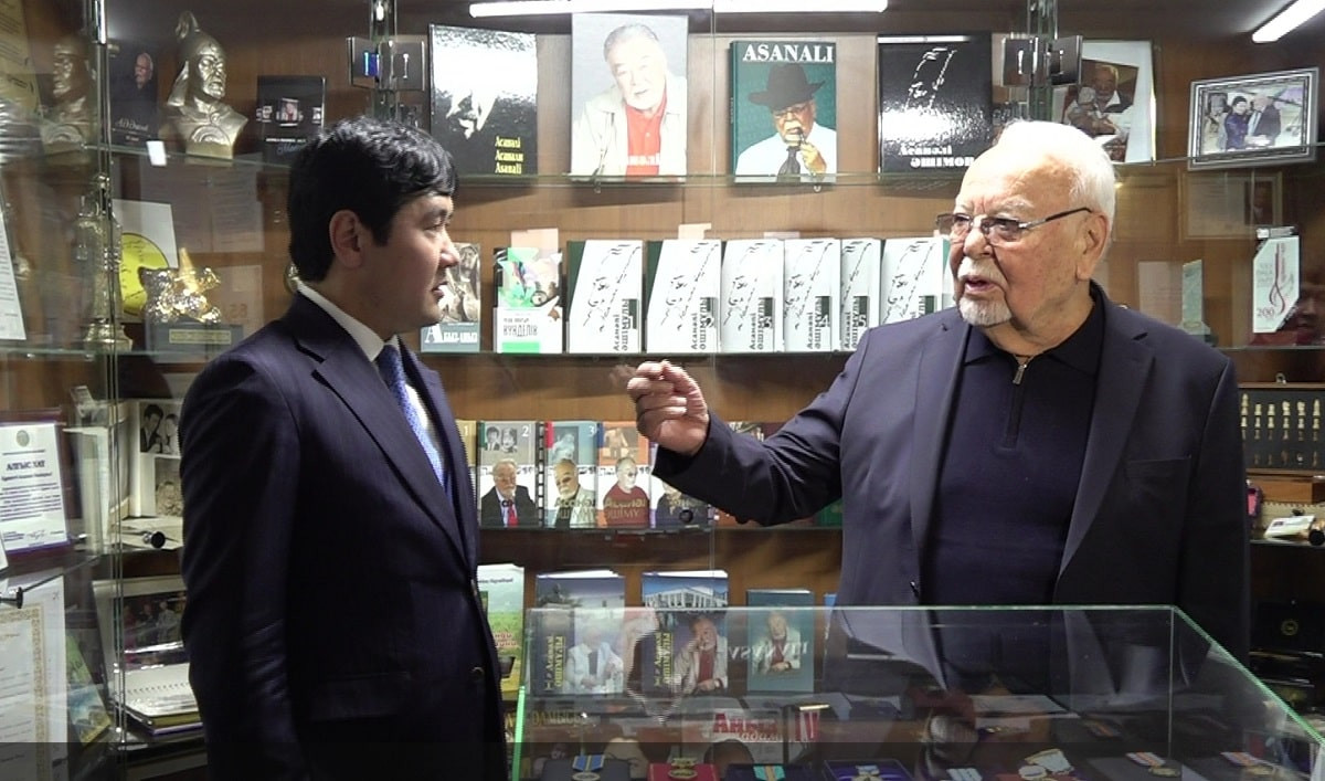 Культурное наследие: музейный уголок, посвященный Асанали Ашимову, появился в Алматы