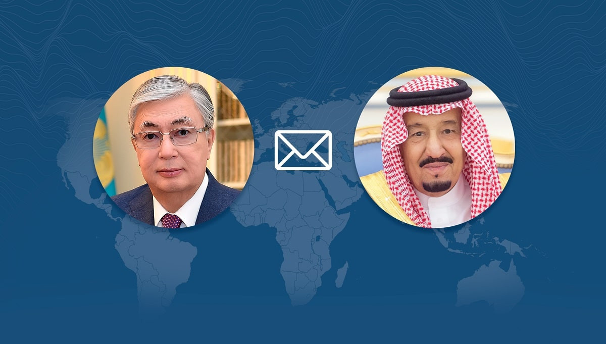 Глава государства поздравил короля Саудовской Аравии