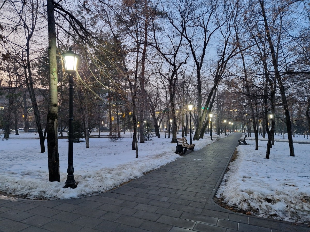 Все улицы Наурызбайского района будут освещены до конца 2024 года