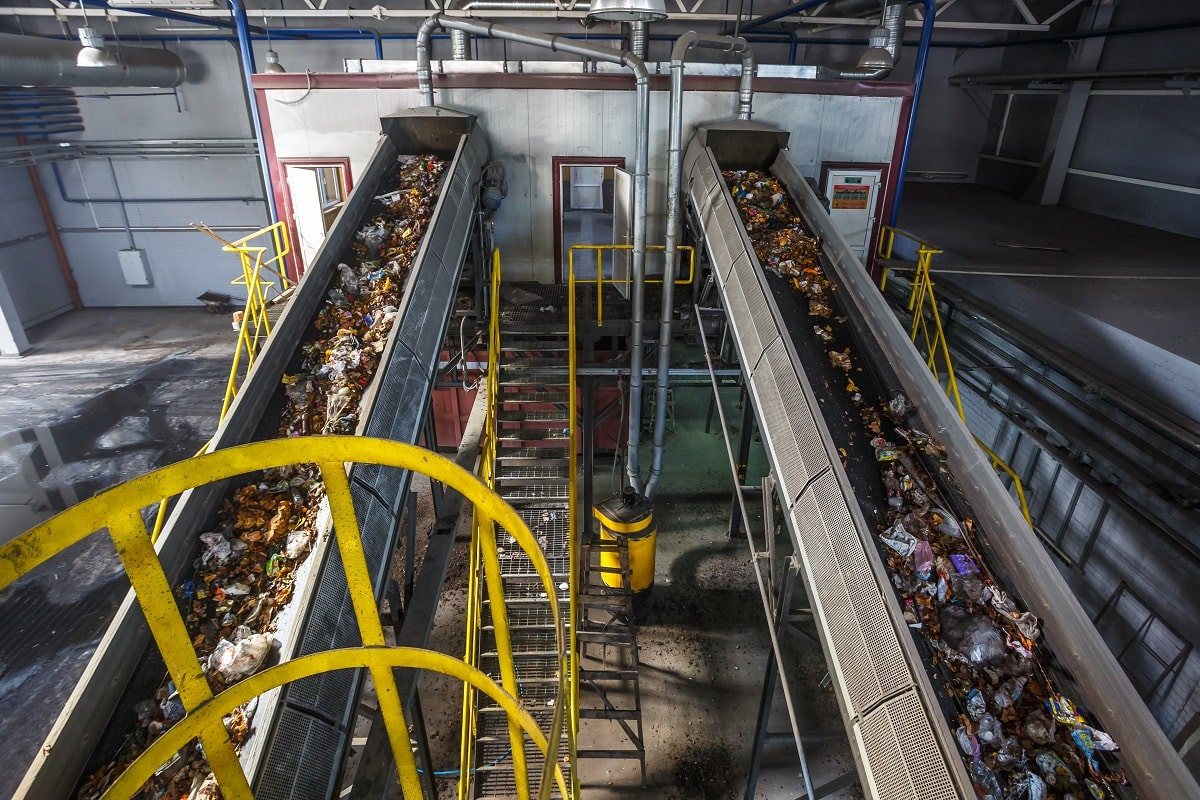 Десятки заводов по переработке твердых бытовых отходов запустят в Казахстане 