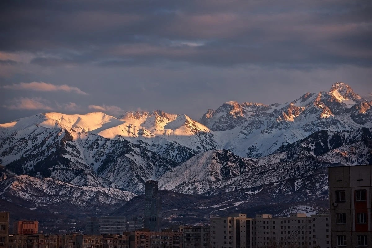 Сильные землетрясения в Алматы: сейсмолог опубликовал прогноз до 2026 года