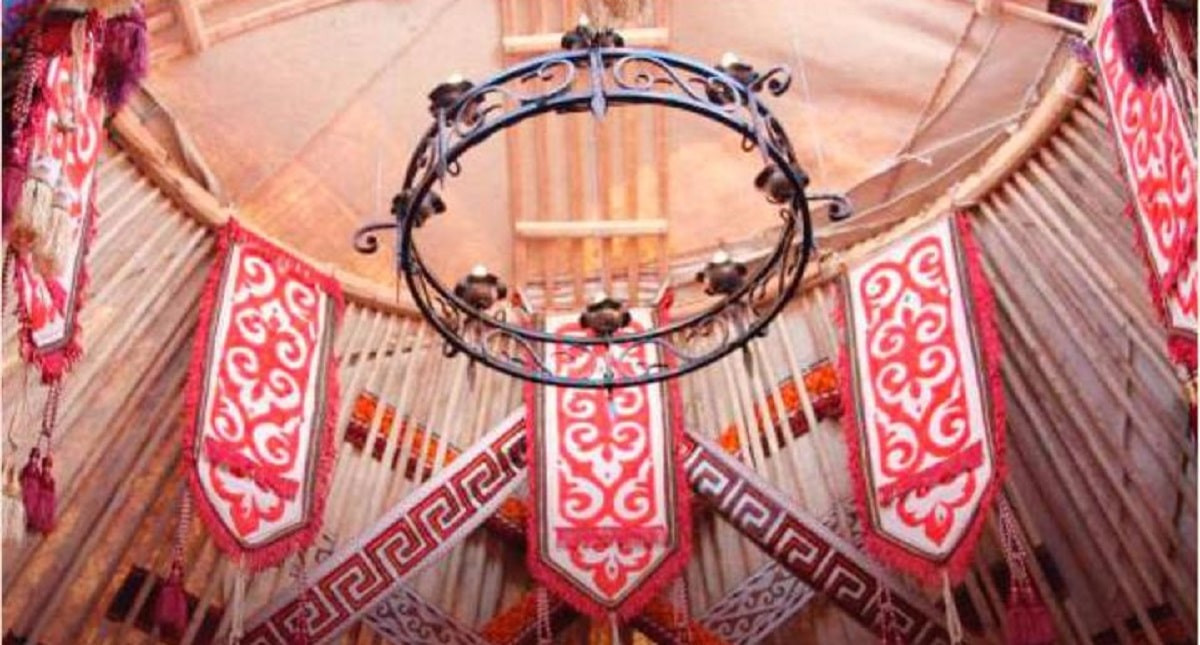 Шаңырақ күні – День семейных ценностей отмечают в Казахстане