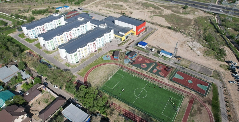 В Алматы ведется строительство пяти пристроек к школам 