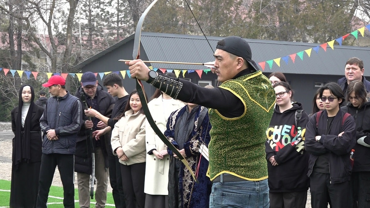 День национального спорта: как мероприятия отметили студенты Алматы