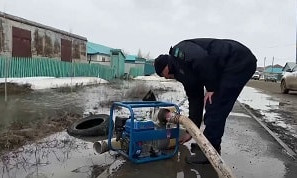 Паводки и подтопления: в Актюбинской области в талых водах утонул ребенок