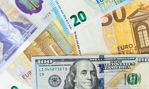 Курс доллара и евро в обменниках Алматы 28 марта 2024 