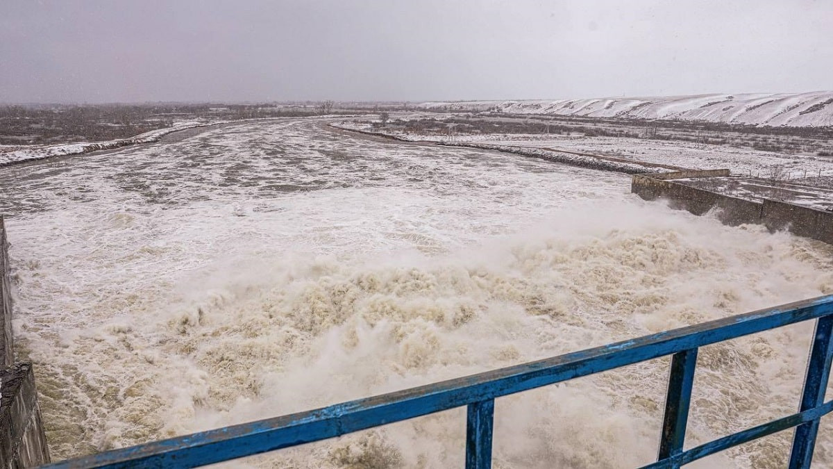 Комиссия по установлению ущерба от паводка начала работу в Актюбинской области