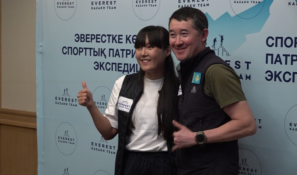 Казахстанская альпинистка намерена покорить самую высокую точку планеты – пик Эверест