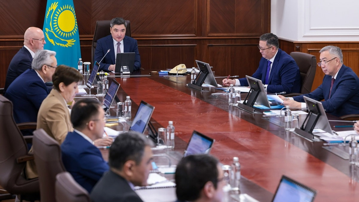 Олжас Бектенов призвал казахстанцев отнестись серьезно к оповещению акиматов и спецслужб