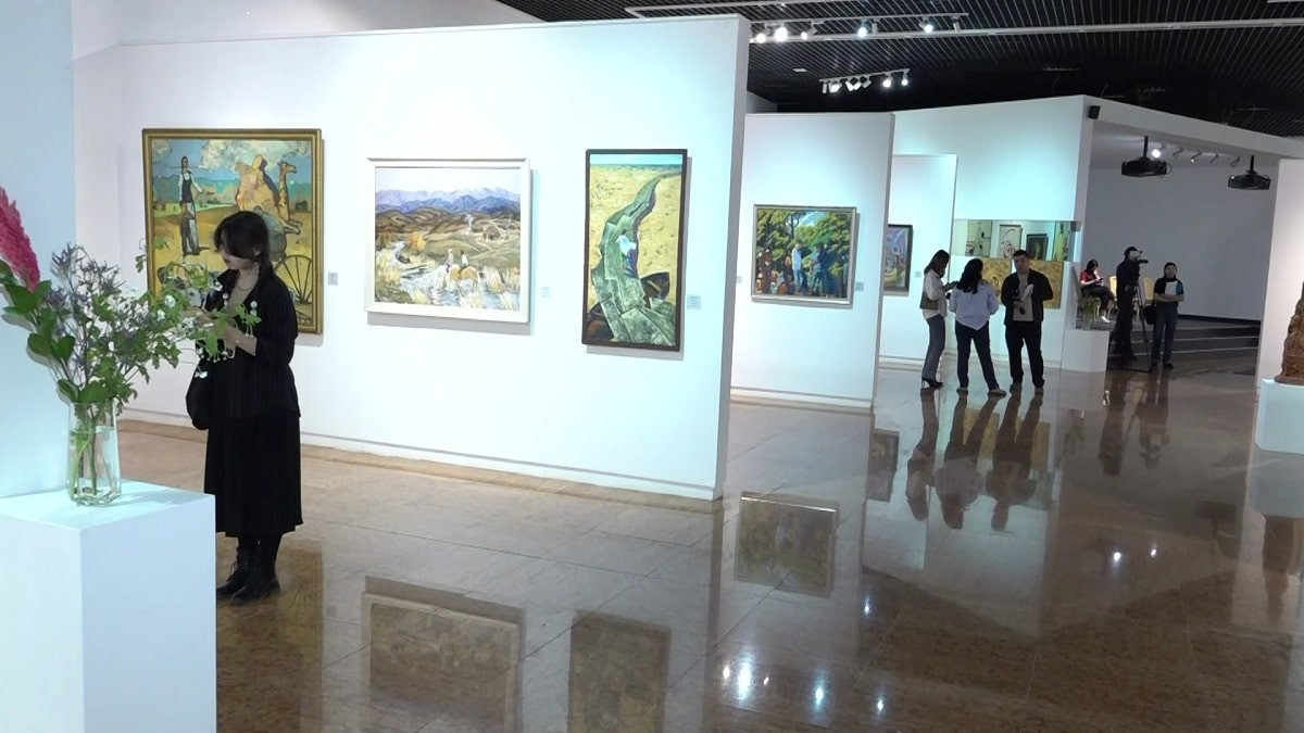 Дала кескіндемесі: Астанада ұлттық музейдің 10 жылдығына орай көрме ашылды