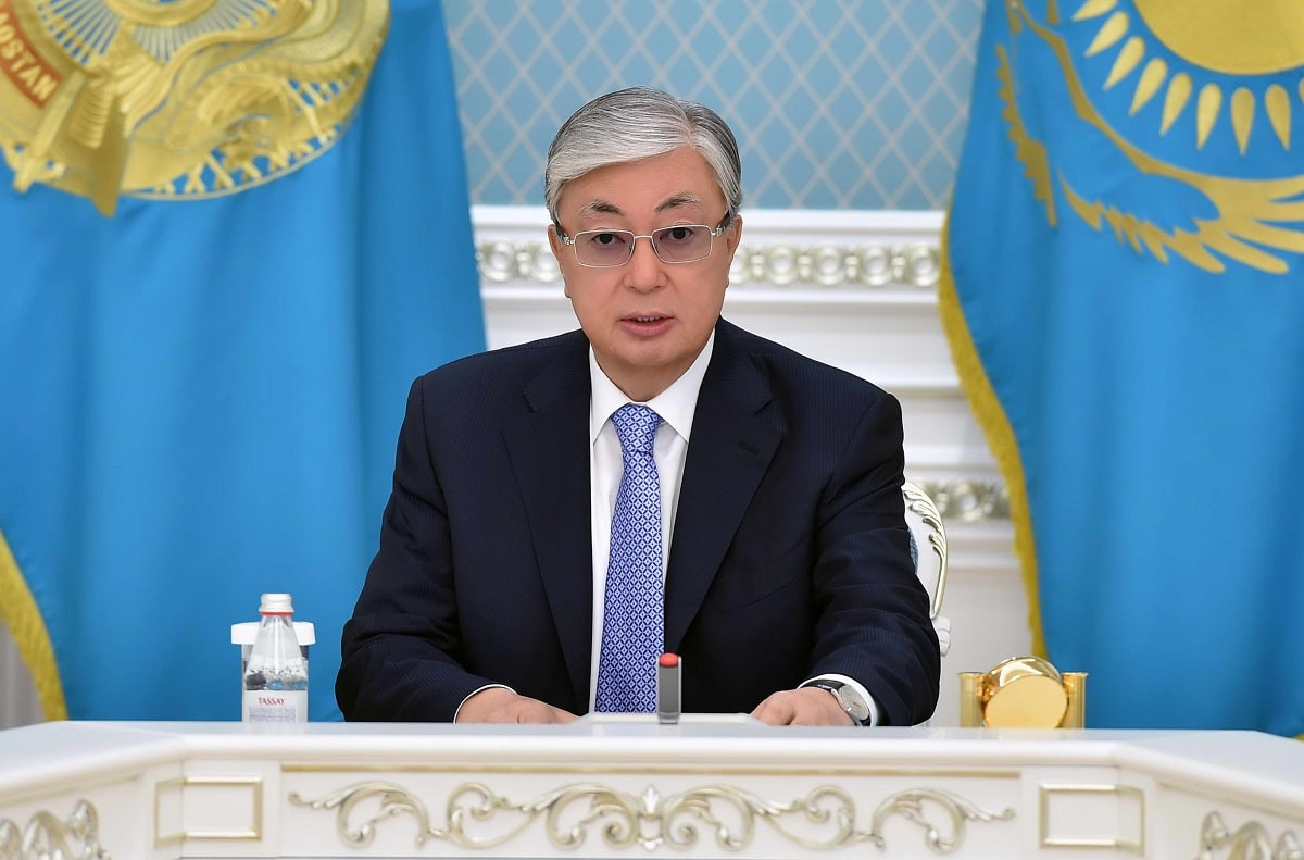 Касым-Жомарт Токаев поздравил казахстанцев с праздником Ораза айт