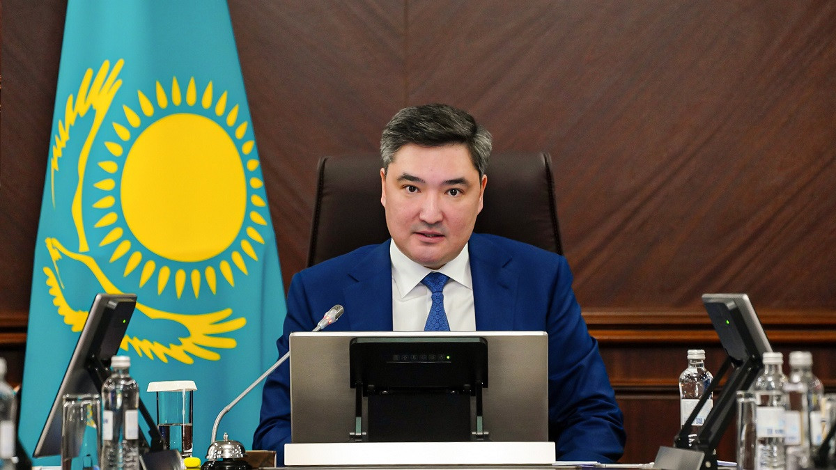 Олжас Бектенов поздравил мусульман Казахстана с праздником Ораза айт