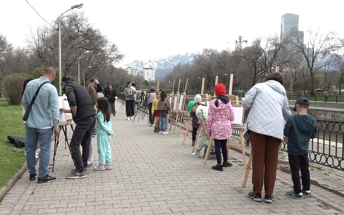 Алматы - наш общий дом: юные горожане поддержали городскую кампанию своим творчеством
