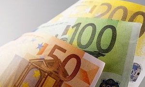 Курс доллара и евро в обменниках Алматы 25 апреля 2024 