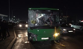 Жантүршігерлік автобус апаты: жүргізушісін ұрған жолаушыға қатысты сот үкімі шықты
