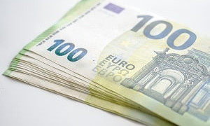 Курс доллара и евро в обменниках Алматы 4 мая 2024 