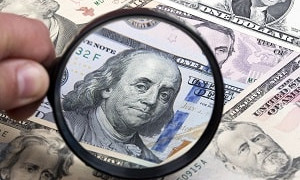 Курс на понижение: что происходит с долларом в Казахстане 