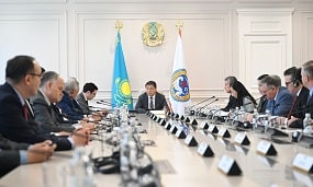 Алматы әкімі ҚР-дағы Бас және Құрметті консулдармен кездесті